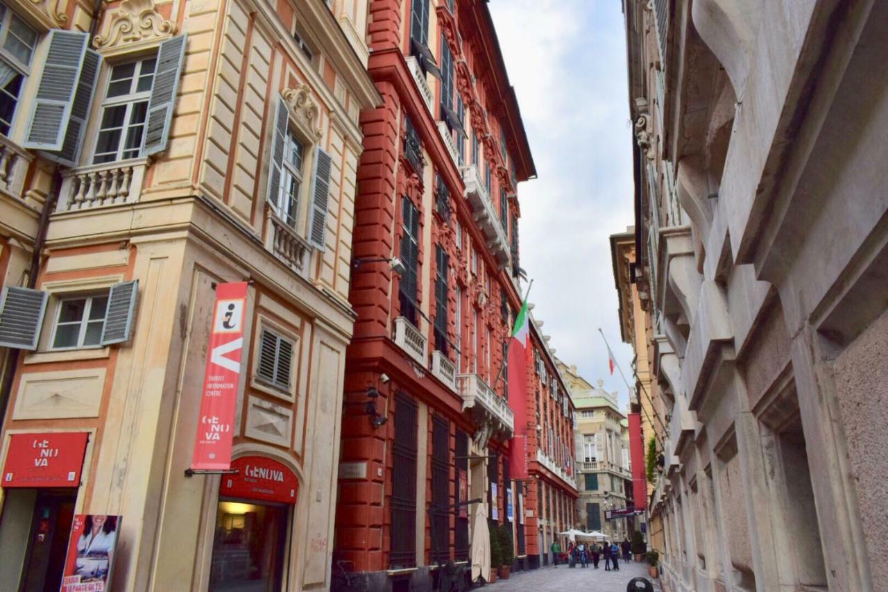 Old Port Apartment 4 Beds Genua Exterior foto