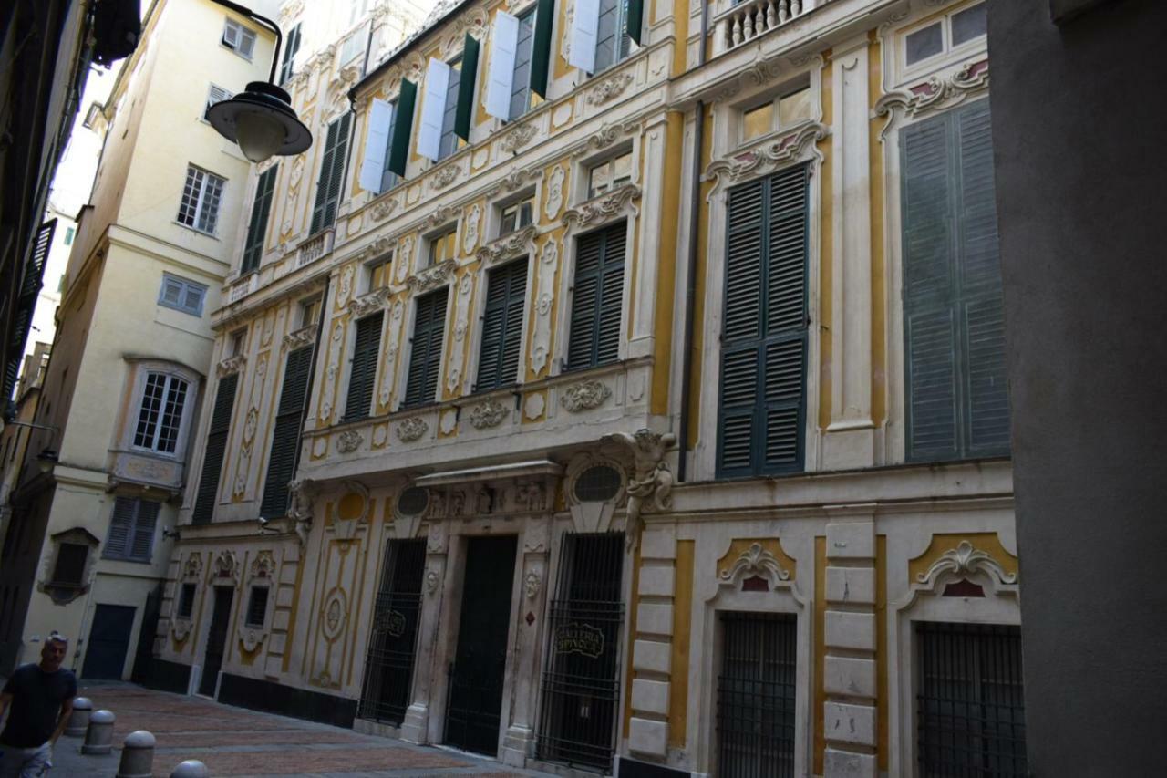 Old Port Apartment 4 Beds Genua Exterior foto