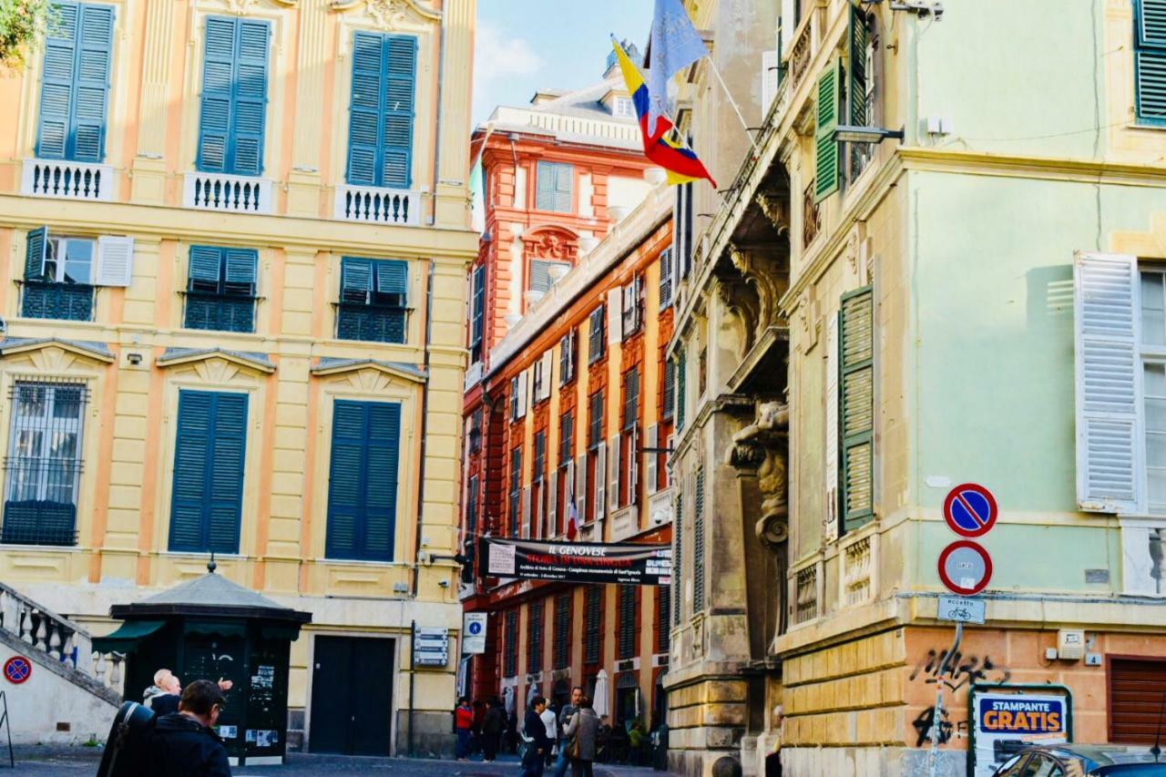 Old Port Apartment 4 Beds Genua Exterior foto