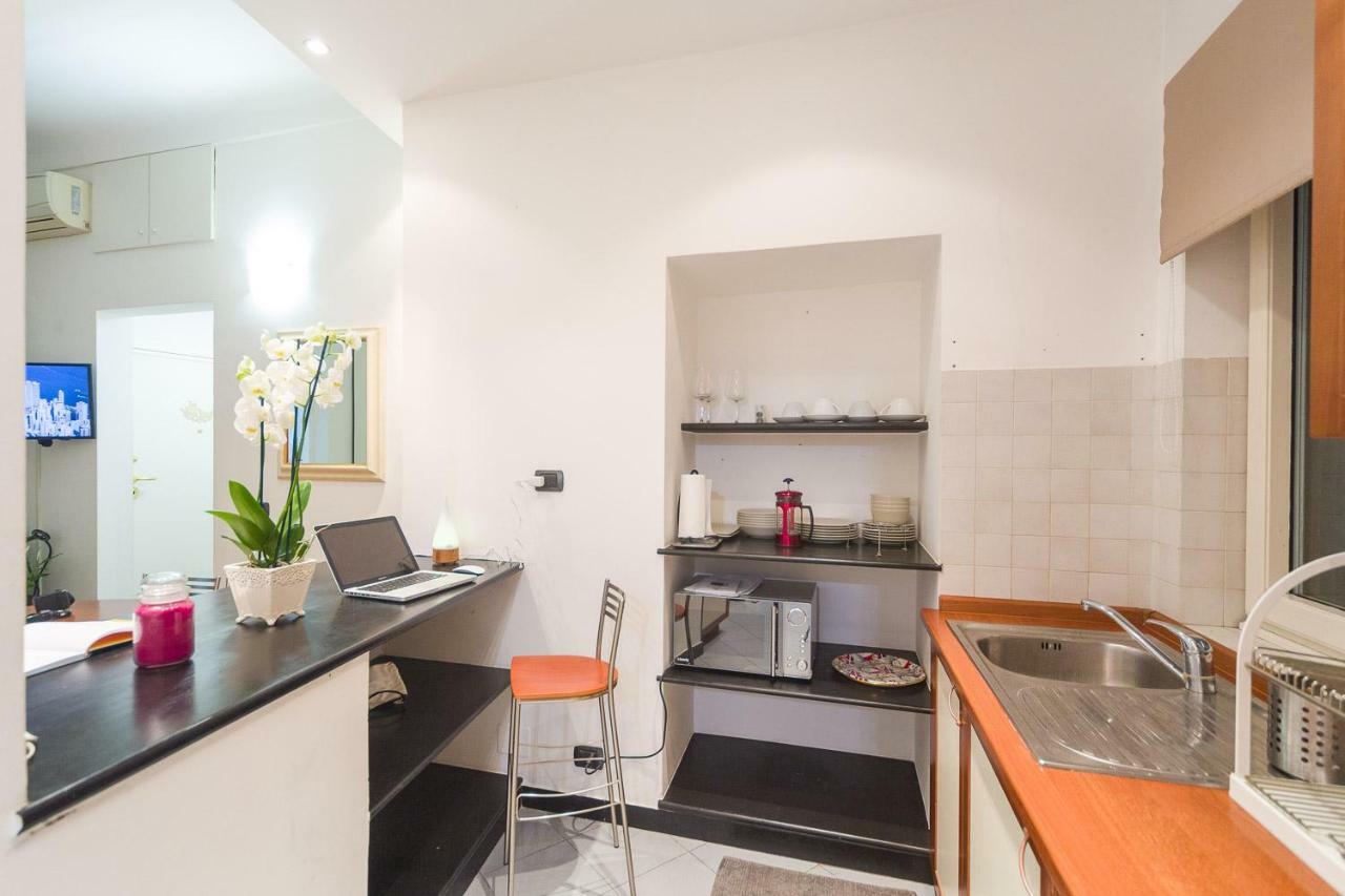 Old Port Apartment 4 Beds Genua Exterior foto