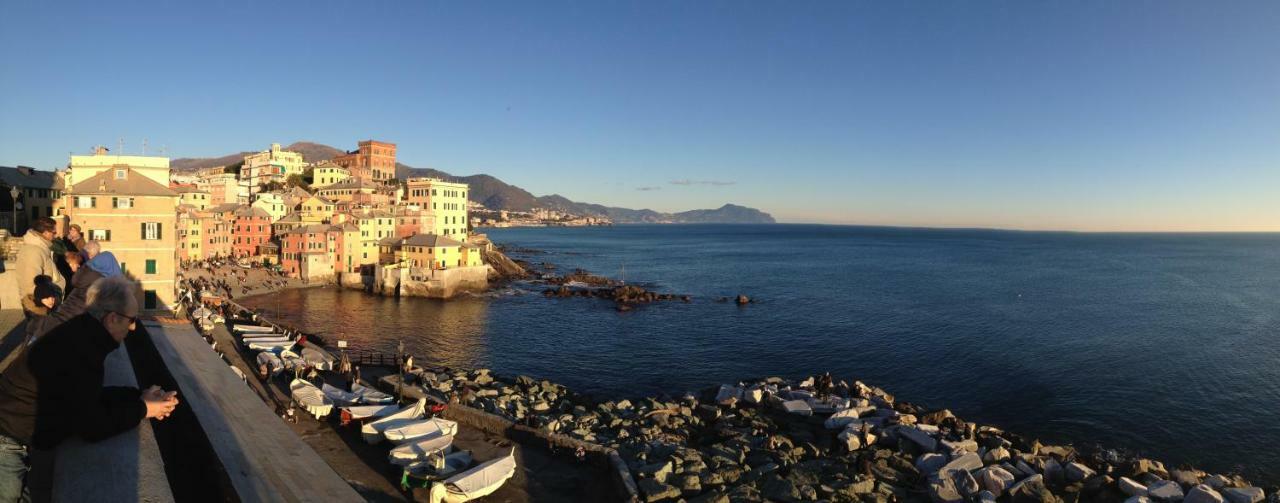 Old Port Apartment 4 Beds Genua Exterior foto