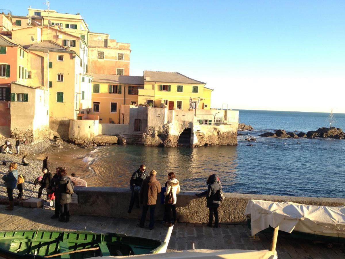 Old Port Apartment 4 Beds Genua Exterior foto